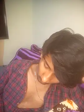 Freakingromance online show from March 9, 6:45 pm