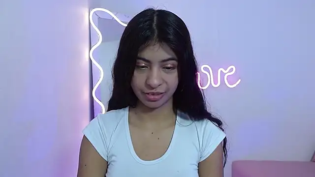 Sandyy tay online show from November 19, 11:21 am