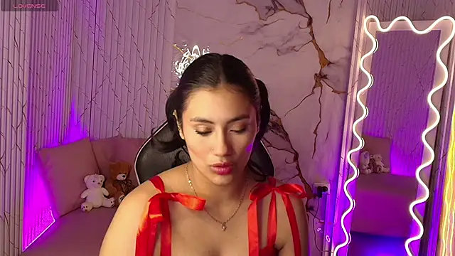 Snapshot of PEACHY_TAY chatting on March 20, 11:48 am PEACHY TAY online show from March 20, 11:48 am