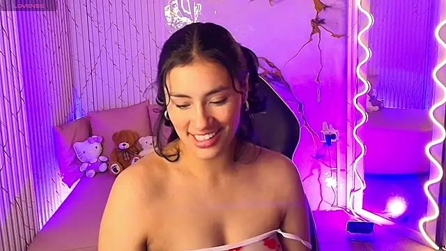 Snapshot of PEACHY_TAY chatting on March 29, 11:54 am PEACHY TAY online show from March 29, 11:54 am