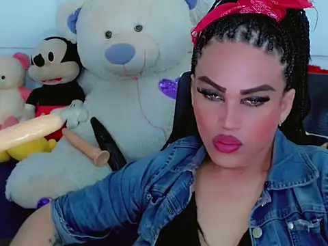 NharaBigCock online show from November 22, 7:35 pm