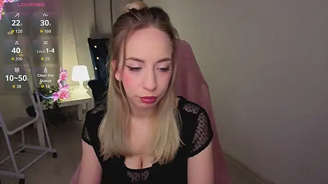 IsabelleBliz online show from February 24, 10:19 pm