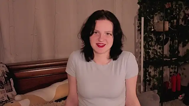 LatinaHuguenin online show from January 9, 7:37 pm