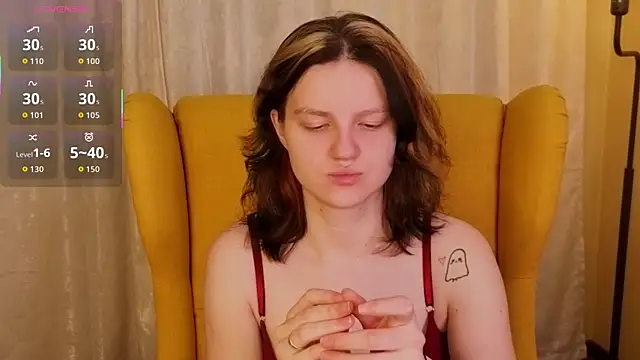 LatinaHuguenin online show from February 26, 6:51 pm