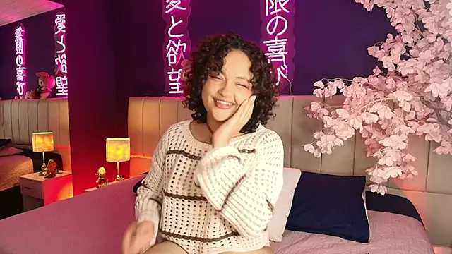  sarahRose online show from March 7, 4:31 am