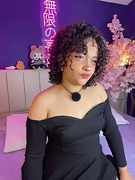  sarahRose online show from March 26, 4:07 am