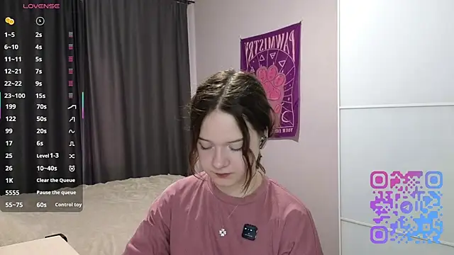 AlissaGerardo online show from April 7, 11:10 am