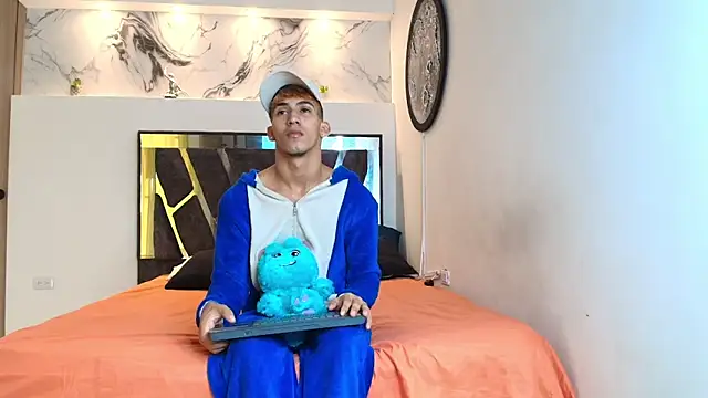 IMPERIO ROMANO online show from November 15, 7:10 pm