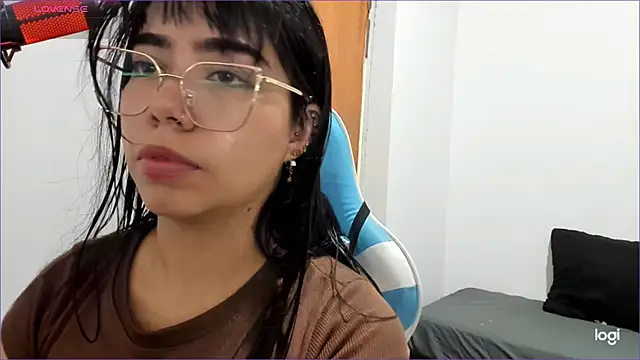 Eliza Blue online show from December 22, 6:49 pm