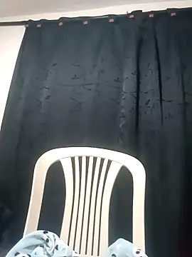 Snapshot of Stephanie1319 chatting on November 15, 6:48 pm Stephanie1319 online show from November 15, 6:48 pm