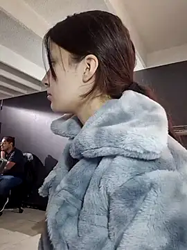 Celeste Moretti online show from December 19, 1:18 pm