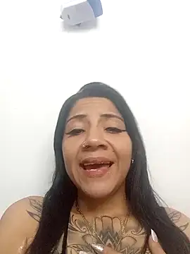 Rousanyel online show from December 1, 7:52 pm