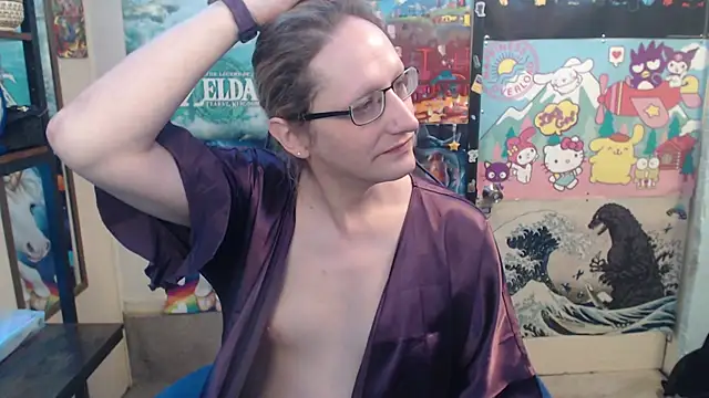 Savanah Banana  online show from April 2, 9:29 am