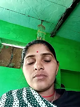 Snapshot of Hot_neasi chatting on November 8, 7:19 am Hot neasi online show from November 8, 7:19 am