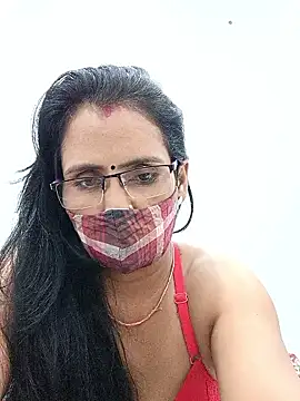 sanjana077 online show from February 19, 5:20 pm