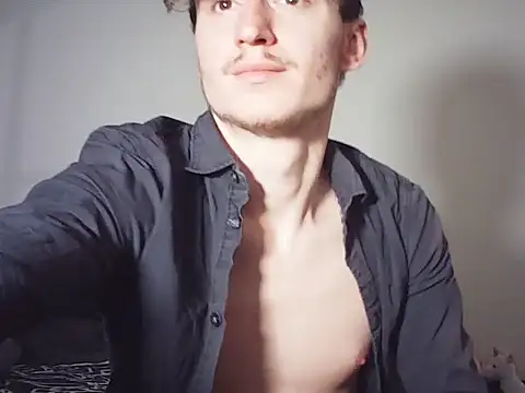 Snapshot of SoftEdgeBoy chatting on March 28, 11:54 am SoftEdgeBoy online show from March 28, 11:54 am