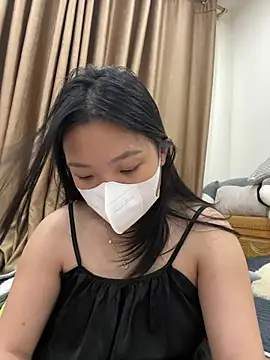 linh-xinh18 online show from July 8, 6:12 pm