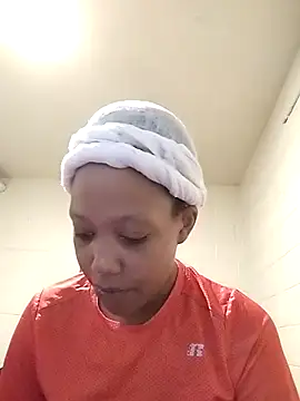 SITHANDRAH online show from November 29, 1:14 pm