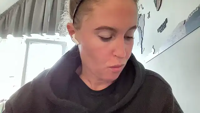 Ameli8 online show from November 8, 1:22 pm