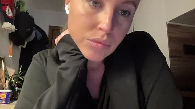 Ameli8 online show from December 14, 3:28 pm