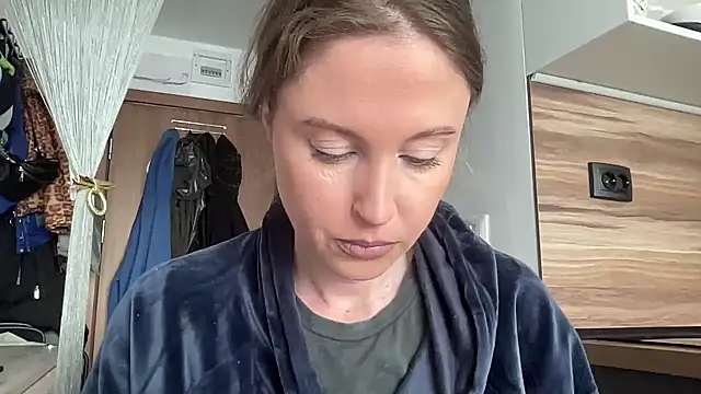 Ameli8 online show from April 15, 9:16 am