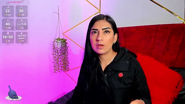 Paris Evans  online show from December 15, 12:42 pm