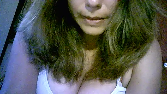 Zulreyna online show from March 26, 3:01 am