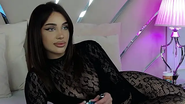 IvyNox online show from March 20, 5:51 pm