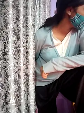 Student12th online show from December 3, 4:49 pm