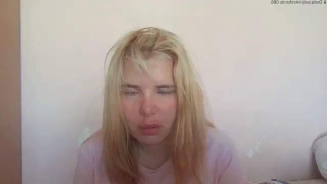 HornyElena online show from May 28, 3:09 pm
