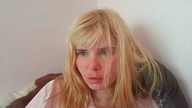 HornyElena online show from July 21, 8:27 am