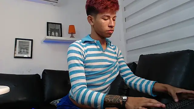 Tessachains 2  online show from November 7, 2:00 am