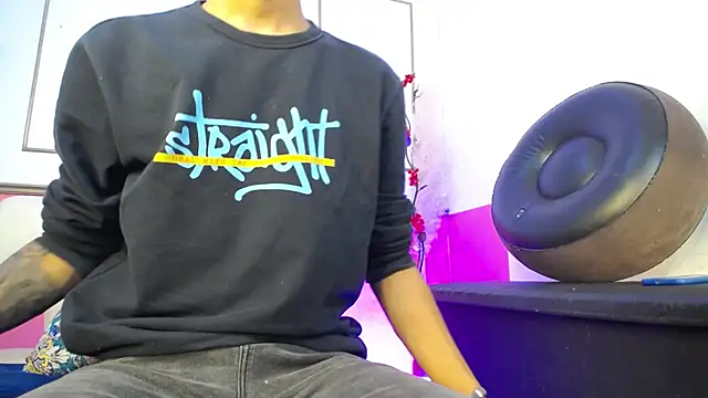 Tessachains 2  online show from November 24, 1:38 am