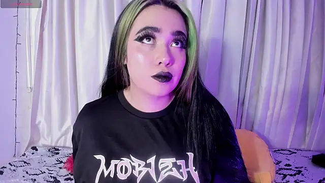 Lilith Zenith  online show from January 18, 3:54 am