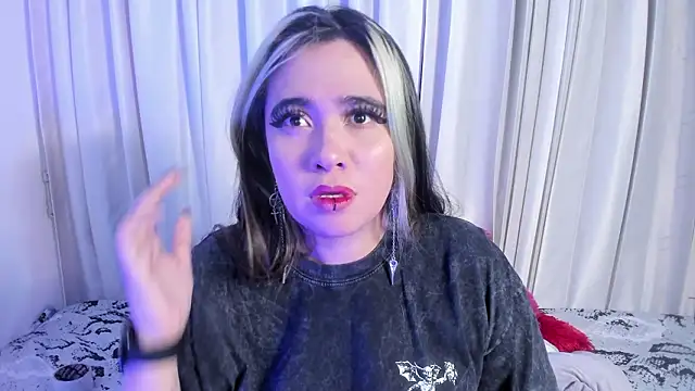 Lilith Zenith  online show from February 21, 3:29 am