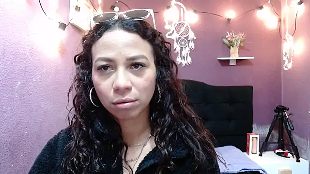 monika 256 online show from December 1, 1:49 pm