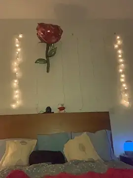 massagistahotbrunette online show from March 14, 9:20 pm