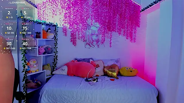 Snapshot of _hanna_sky chatting on February 26, 6:18 pm hanna sky online show from February 26, 6:18 pm