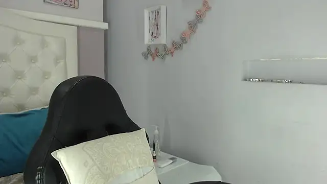 rossibaker online show from November 29, 1:25 pm