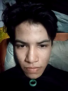 Luiguitw18 online show from November 10, 9:14 pm