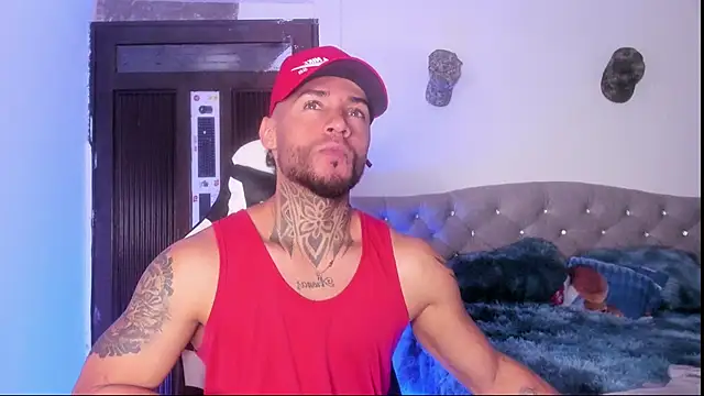 couple-hothot online show from November 14, 9:24 pm