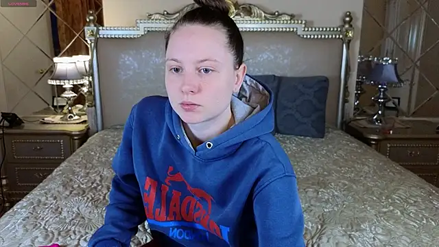 HolyBabyDoll online show from November 28, 11:46 am