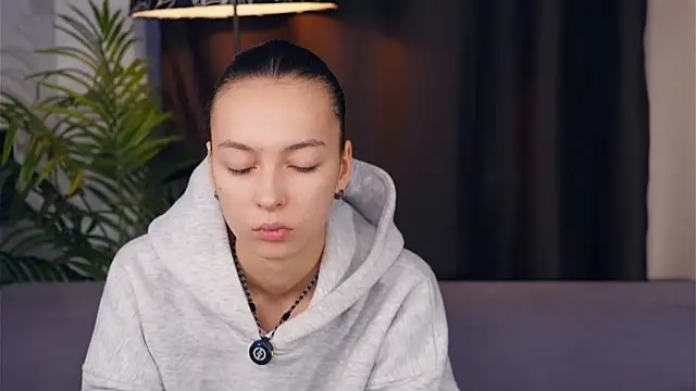 Snapshot of IvetteZermeno chatting on November 11, 10:37 am IvetteZermeno online show from November 11, 10:37 am