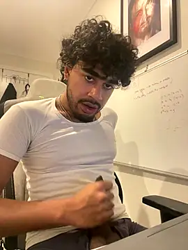 Snapshot of jayluvsu69 chatting on November 6, 8:37 am jayluvsu69 online show from November 6, 8:37 am