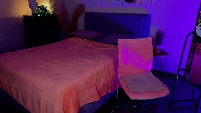 Snapshot of Jinxed_Blue chatting on November 19, 2:28 pm Jinxed Blue online show from November 19, 2:28 pm