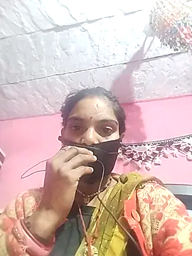 Hoty-Punam756 online show from January 6, 10:45 pm