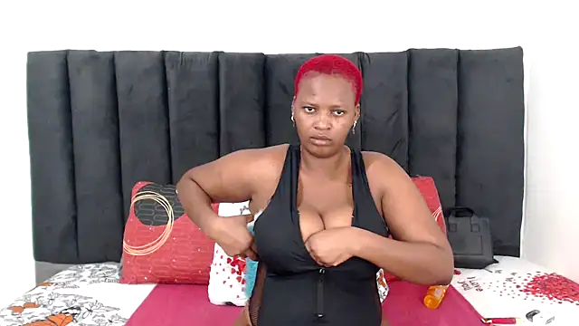 Miss-Berries online show from March 7, 7:00 pm