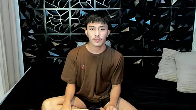 Urloverhardcock online show from May 5, 10:34 am