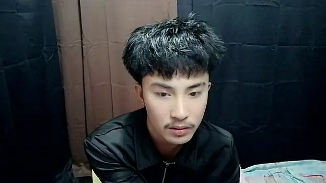 Urloverhardcock online show from June 22, 3:42 pm