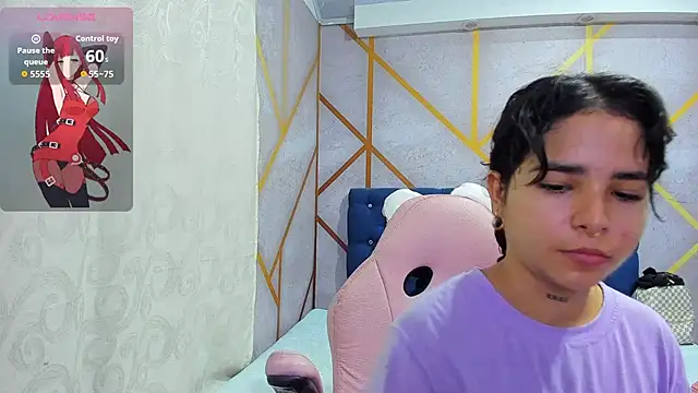 Snapshot of _vaiolet_owo chatting on February 6, 5:34 am vaiolet owo online show from February 6, 5:34 am